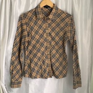 Vintage Burberry collared shirt!